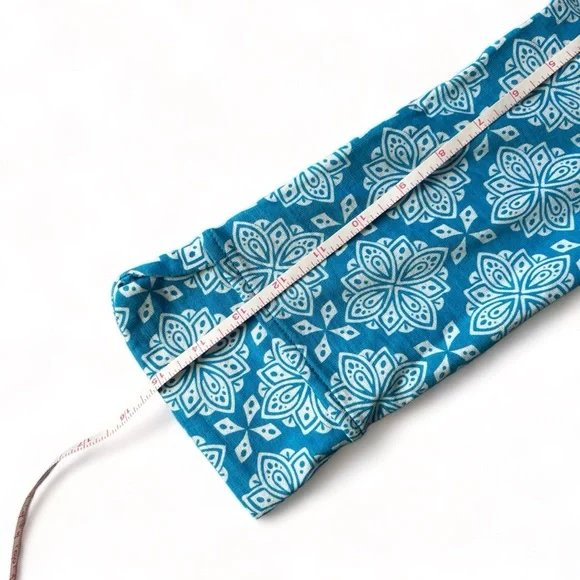 Hatley ‘Lucy’ style cotton summer dress with 3/4 sleeves and v-neck collar - Picture 6 of 13